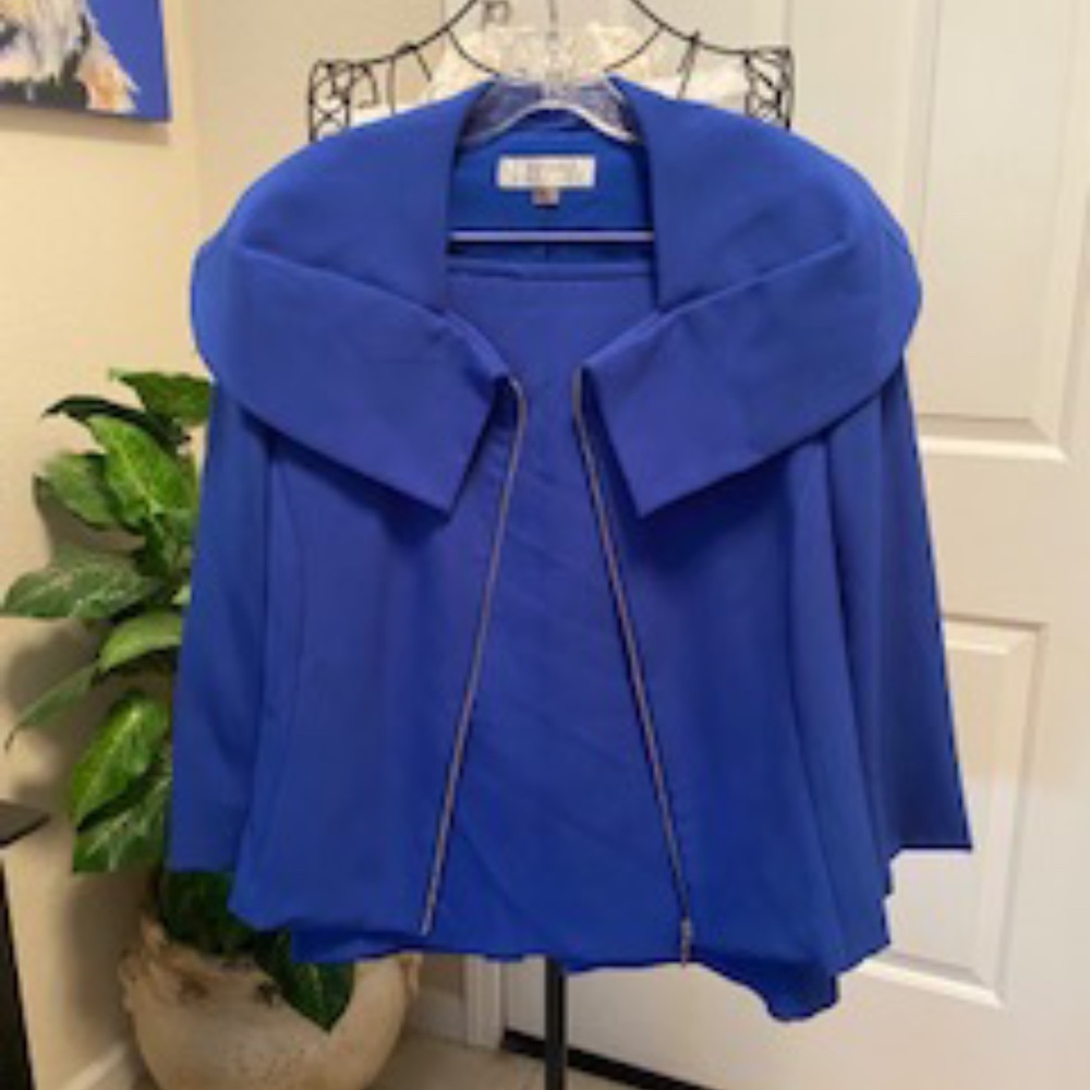Tahari skirt suit.